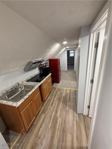 10717 Park Heights Avenue 3, Garfield Heights, OH 44125