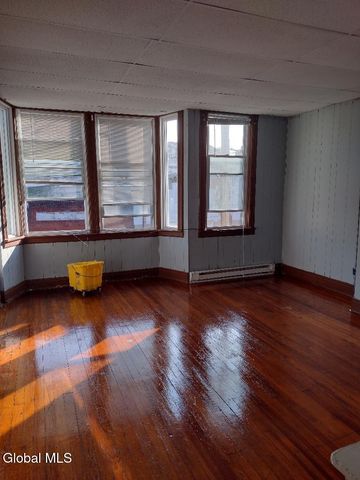 31 South Street, Albany, NY 12204