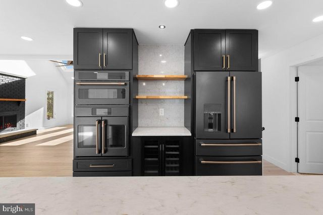 144 VAN DYKE RD, Hopewell, NJ 08525