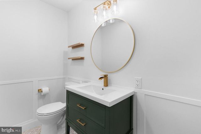 144 VAN DYKE RD, Hopewell, NJ 08525