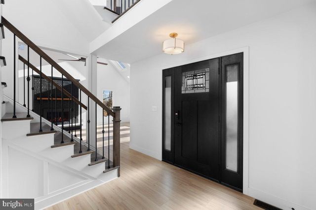 144 VAN DYKE RD, Hopewell, NJ 08525