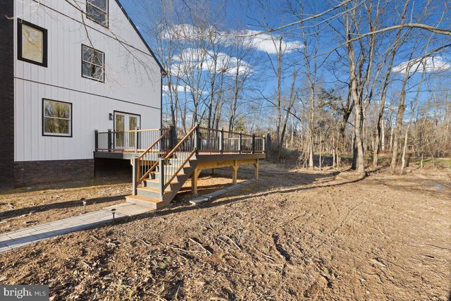 144 VAN DYKE RD, Hopewell, NJ 08525