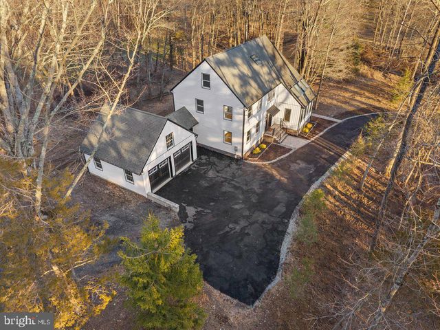 144 VAN DYKE RD, Hopewell, NJ 08525