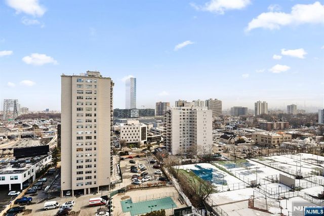 2100 Linwood 17N, Fort Lee, NJ 07024