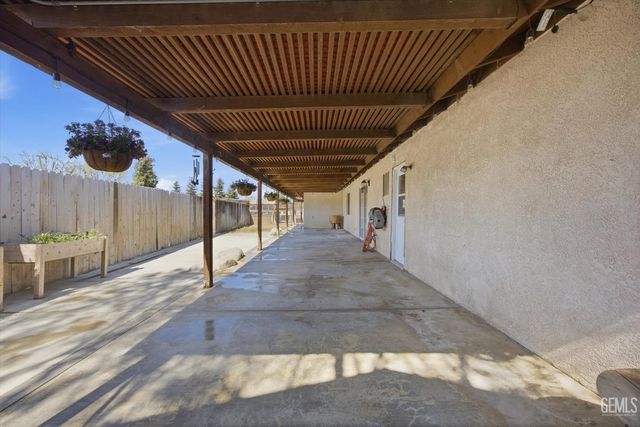 14506 Johnson Road, Bakersfield, CA 93314