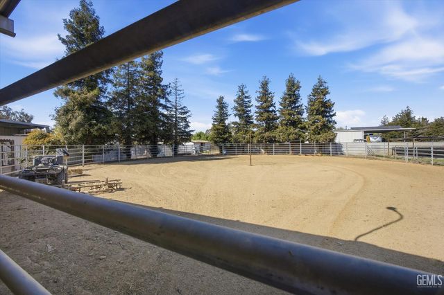 14506 Johnson Road, Bakersfield, CA 93314