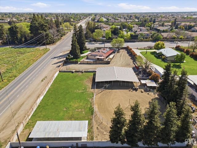 14506 Johnson Road, Bakersfield, CA 93314