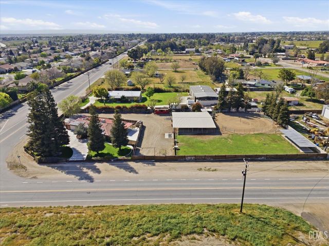 14506 Johnson Road, Bakersfield, CA 93314