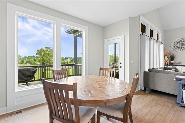 24736 W 112th Street, Olathe, KS 66061