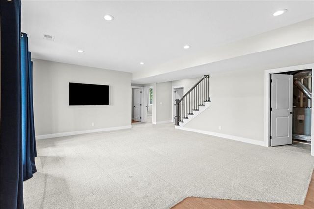 24736 W 112th Street, Olathe, KS 66061