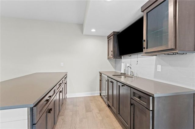 24736 W 112th Street, Olathe, KS 66061
