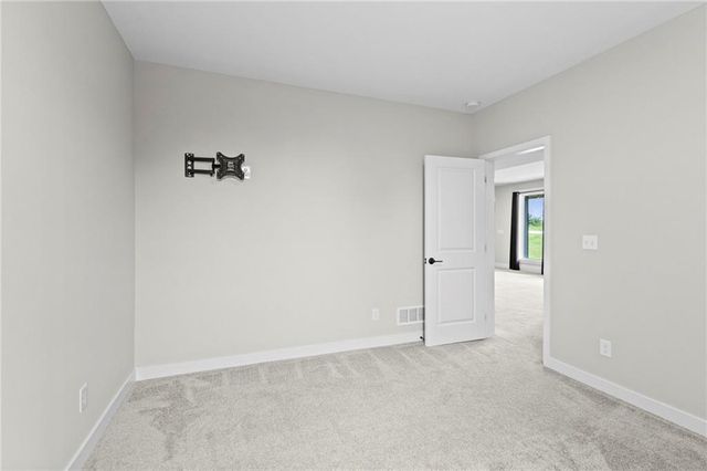 24736 W 112th Street, Olathe, KS 66061