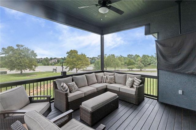 24736 W 112th Street, Olathe, KS 66061
