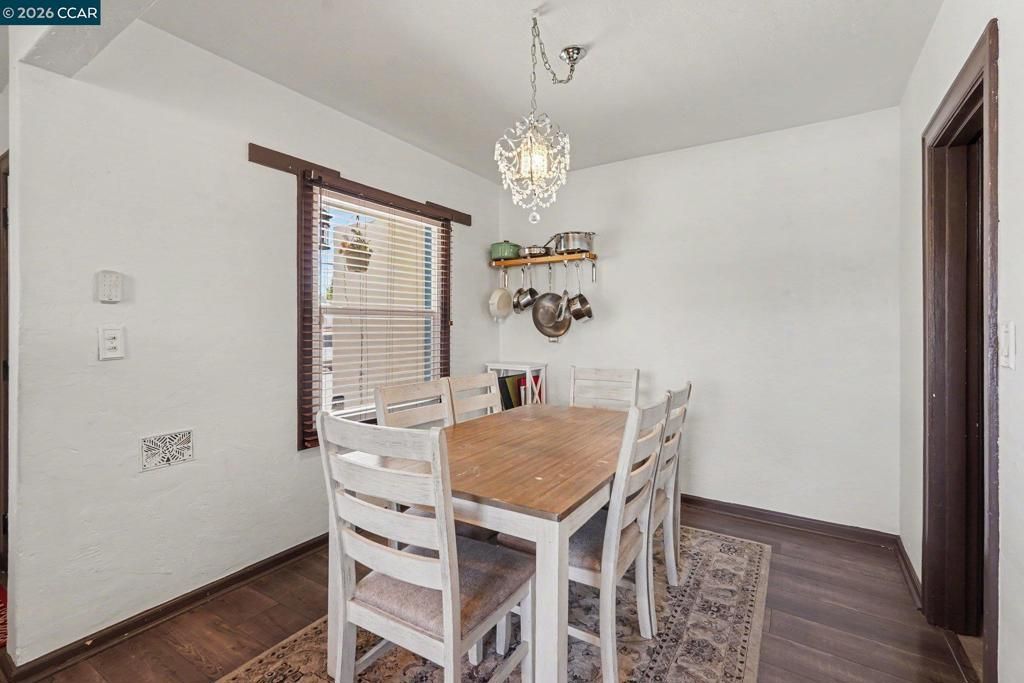 Image 7 of property listing at 1110 Laurel Ave, Pittsburg, CA 94565