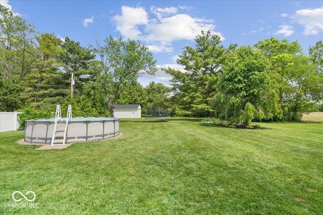 1322 N Mill Creek Road, Noblesville, IN 46062