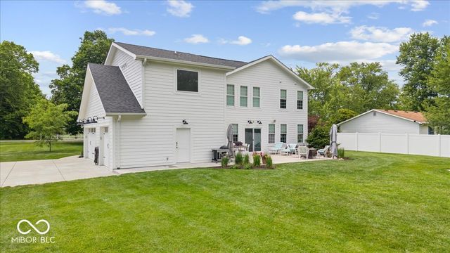 1322 N Mill Creek Road, Noblesville, IN 46062
