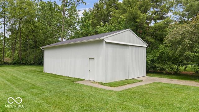 1322 N Mill Creek Road, Noblesville, IN 46062