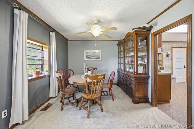 431 E Epley Drive, Longtown, OK 74462