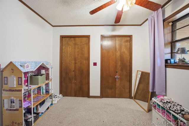 431 E Epley Drive, Longtown, OK 74462