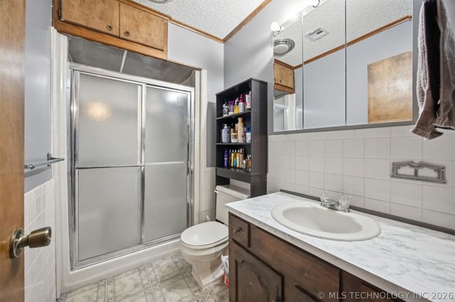 431 E Epley Drive, Longtown, OK 74462