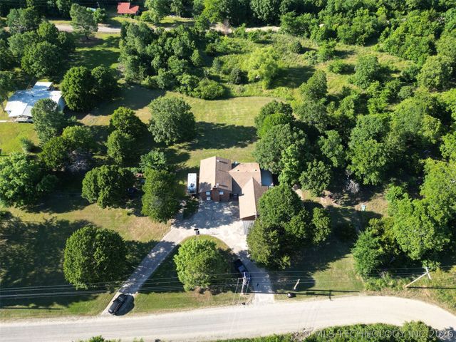 431 E Epley Drive, Longtown, OK 74462