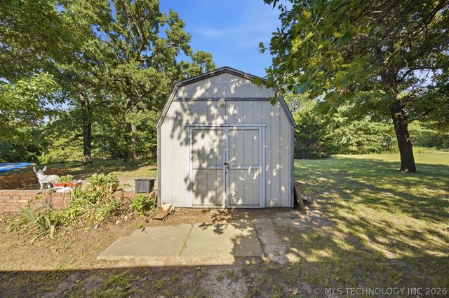 431 E Epley Drive, Longtown, OK 74462