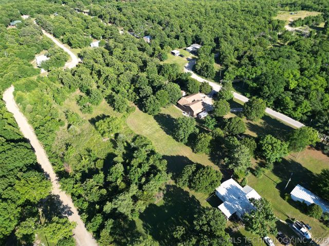 431 E Epley Drive, Longtown, OK 74462