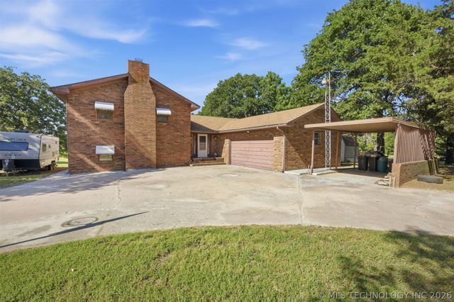 431 E Epley Drive, Longtown, OK 74462