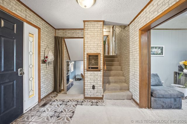 431 E Epley Drive, Longtown, OK 74462