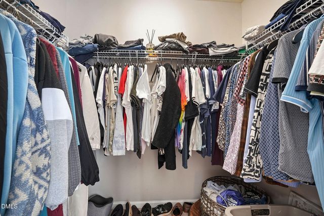 2717 Wyntercrest Lane, Durham, NC 27713