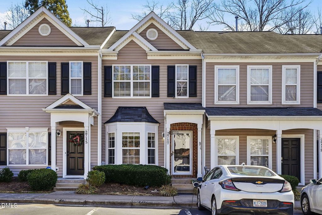 2717 Wyntercrest Lane, Durham, NC 27713