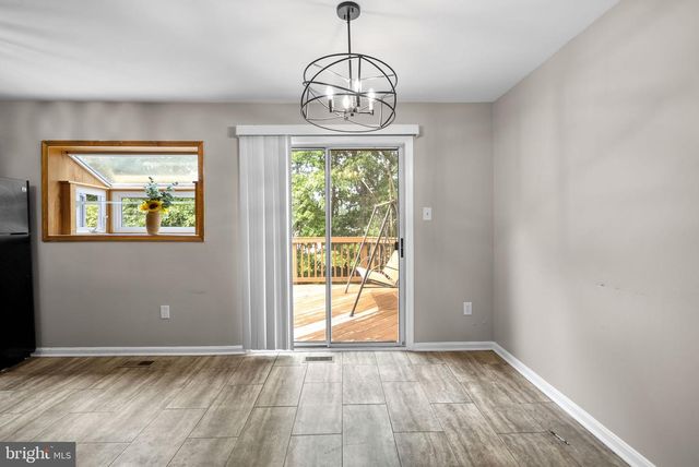 14122 OAKPOINTE DR, Laurel, MD 20707