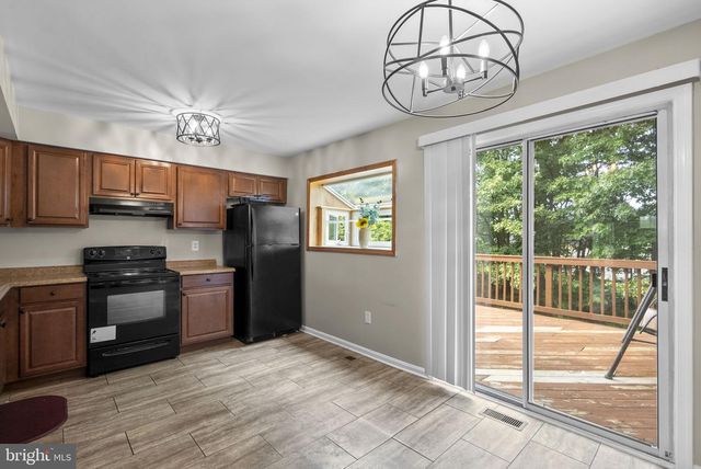 14122 OAKPOINTE DR, Laurel, MD 20707