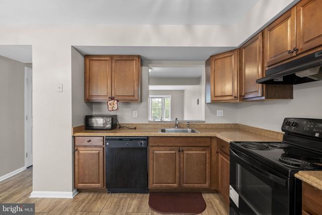 14122 OAKPOINTE DR, Laurel, MD 20707