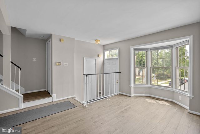 14122 OAKPOINTE DR, Laurel, MD 20707