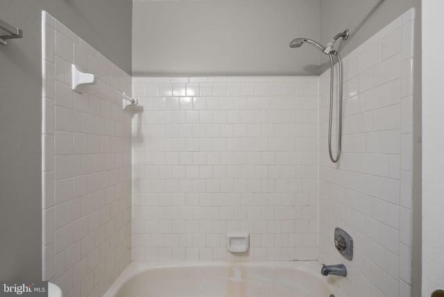 14122 OAKPOINTE DR, Laurel, MD 20707