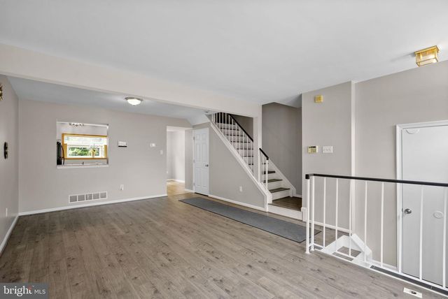 14122 OAKPOINTE DR, Laurel, MD 20707