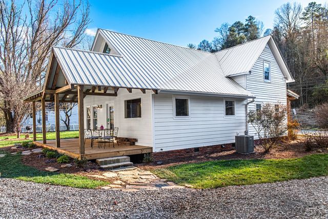 8679 Lakewood Hwy, Mineral Bluff, GA 30559