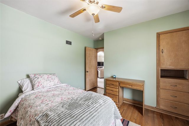 2400 12th Avenue SE, Cedar Rapids, IA 52403