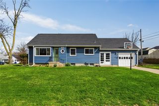 2400 12th Avenue SE, Cedar Rapids, IA 52403