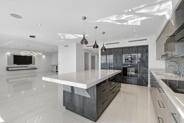 1500 S Ocean Boulevard 1602, Boca Raton, FL 33432