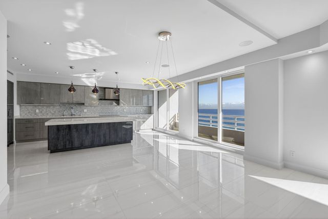 1500 S Ocean Boulevard 1602, Boca Raton, FL 33432