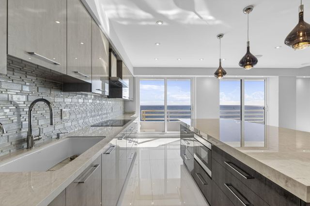 1500 S Ocean Boulevard 1602, Boca Raton, FL 33432