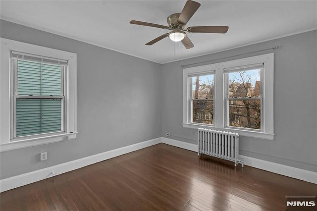 23-25 Varsity Road, Newark, NJ 07106