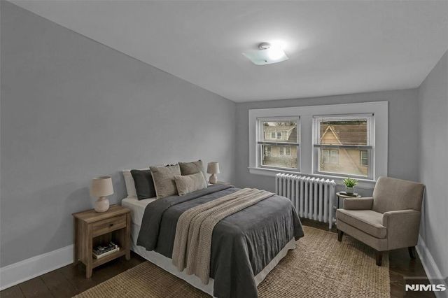 23-25 Varsity Road, Newark, NJ 07106