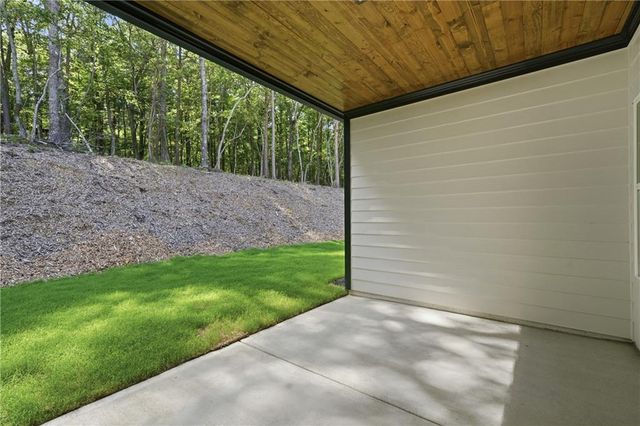 539 E Valley Road NE, Rydal, GA 30171