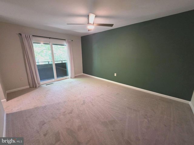 2001 WETHERSFIELD CT, Reston, VA 20191