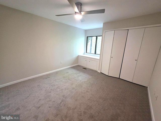 2001 WETHERSFIELD CT, Reston, VA 20191