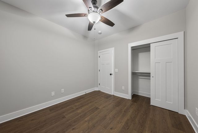 2624 S Main St Apt 17, Springfield, TN 37172