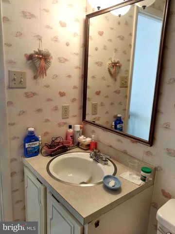 39 WILLIAM PENN DR, Chambersburg, PA 17201